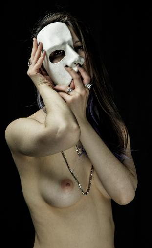 Model Nude Artitic phantom of the opera mask